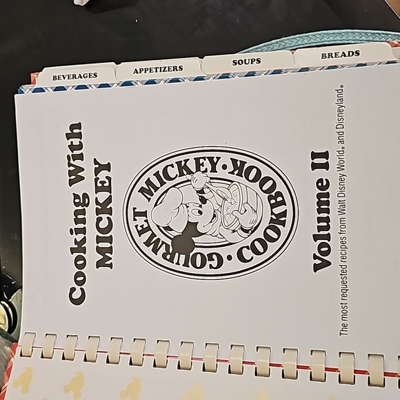 Cooking with Mickey Mouse Cookbook Volume 2 - Picture 3 of 3